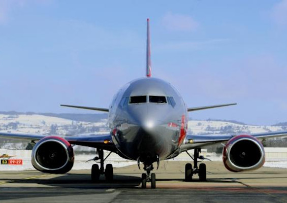 Grenoble Airport : Community management